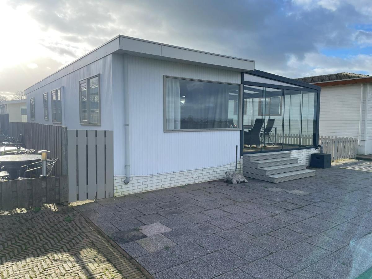 Luxe Chalet Direct Aan Het Water Met Strand Lith Экстерьер фото